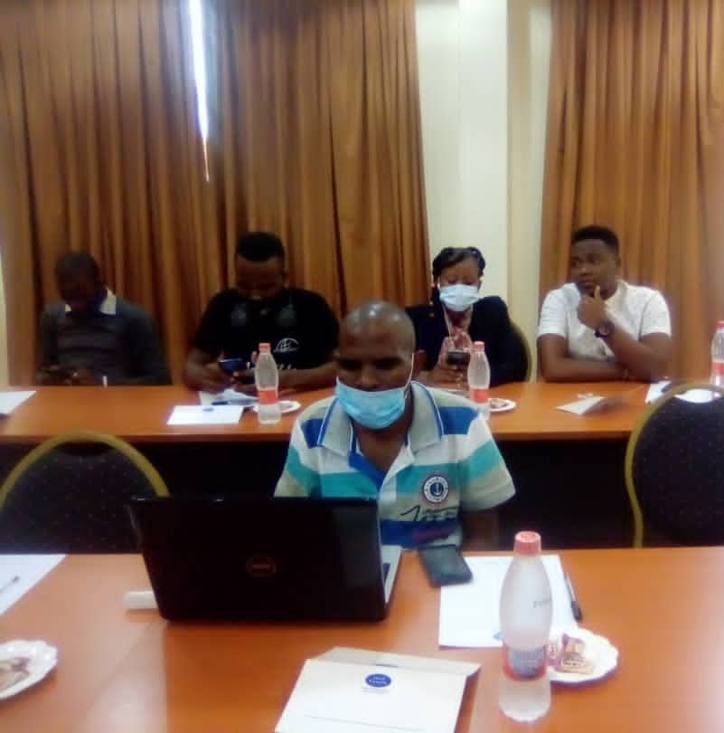 ElijahSandram1's tweet photo. Malawi is losing generation of young women and girls. According to recent statistics 26,617 post abortion cases have been recorded in different Central and district hospitals in Malawi.#SavelivesbysupportingTopBill @FOCESE_Malawi @UNFPAMalawi @YoungWHong @UNWomenMalawi https://t.co/WryAU1lIMi