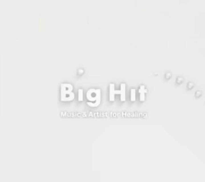 AyhuBts's tweet photo. Belum terkonfirmasi tapi semoga memang Big Hit Labels yg berubah menjadi HYBE &amp; Big Hit Ent. tetap Big Hit Entertainment:")
Karena semuanya, Bang PD, staff BH, BTS, dan ARMY berjuang dari bawah dgn nama Big Hit..Jadi itu nama yg bersejarah &amp; legend banget buat kita https://t.co/1xvqIUzj02