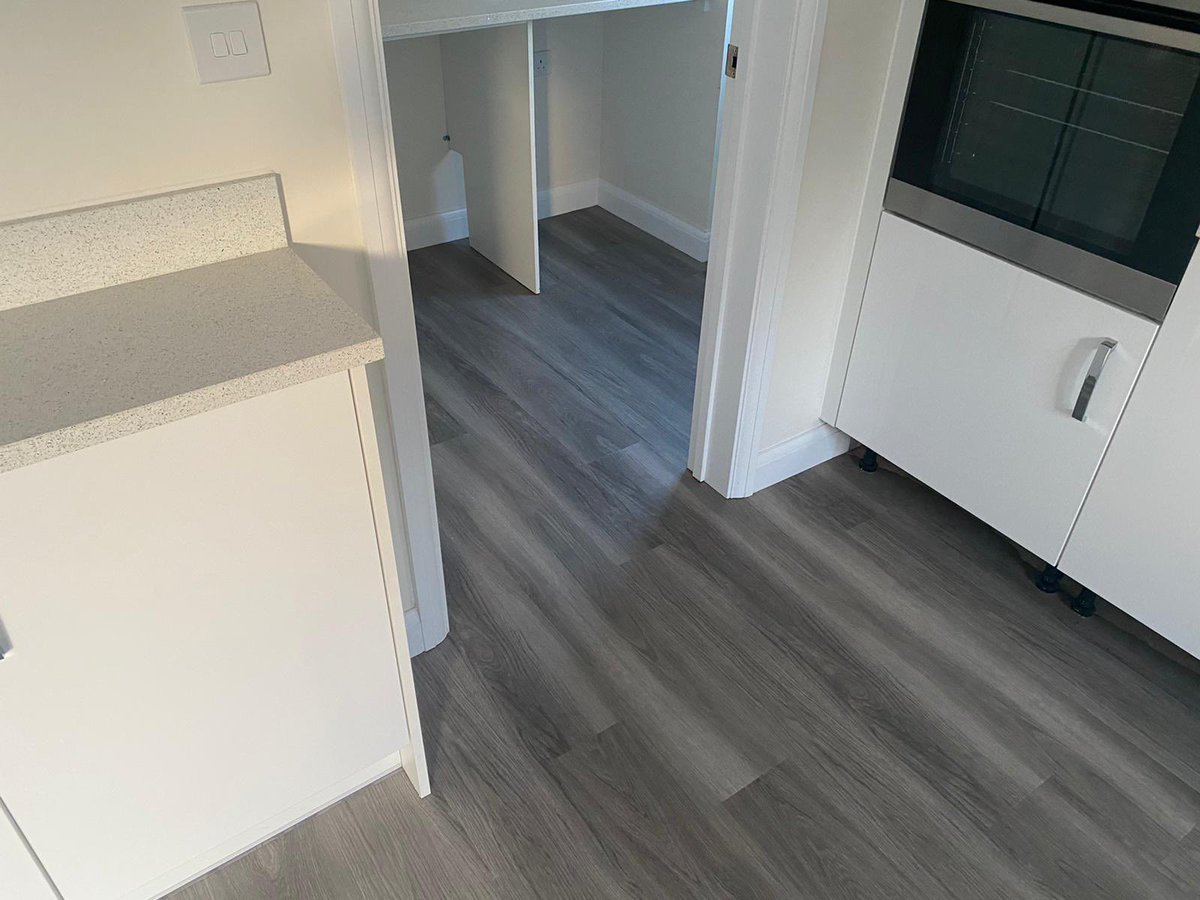 PhoenixFloorDev's tweet photo. Another professionally finished new build by our team.  Products used were @AmticoFlooring Nordic Oak and @AbingdonCarpets Embrace #flooring #northdevon #bideford #barnstaple #bude https://t.co/W8qYGT6HEF
