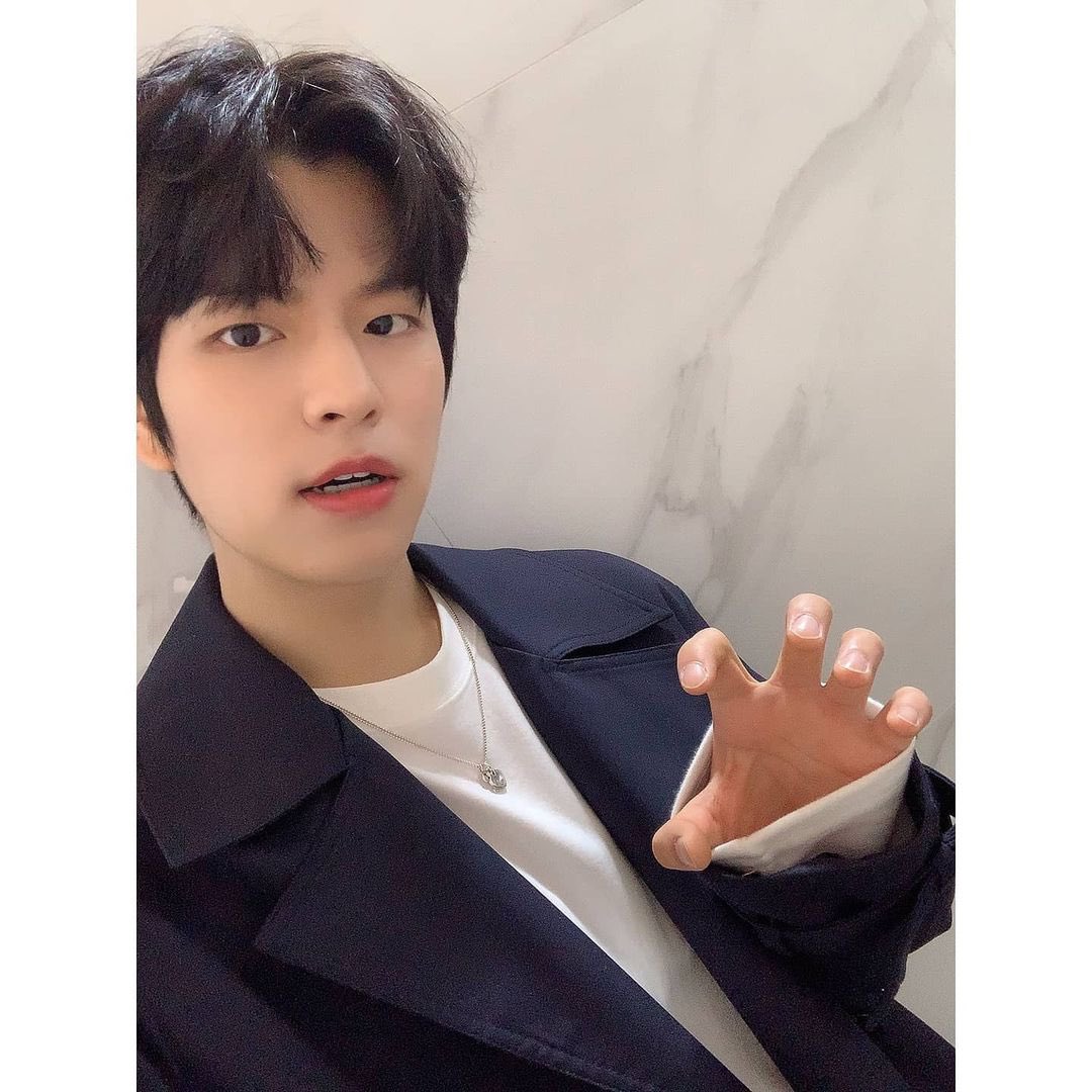 KSMzip's tweet photo. 210310 승스타그램 #승민

돼끼라🤍 https://t.co/qfsEJA7R8v