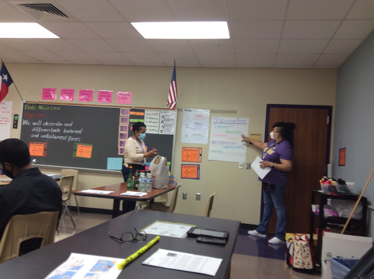McGowenSci's tweet photo. Great department meeting this morning! The 6th grade team did an awesome job presenting the scanning strategy. #mrjhmavs #mrjhscience https://t.co/gs3Fpocu7A
