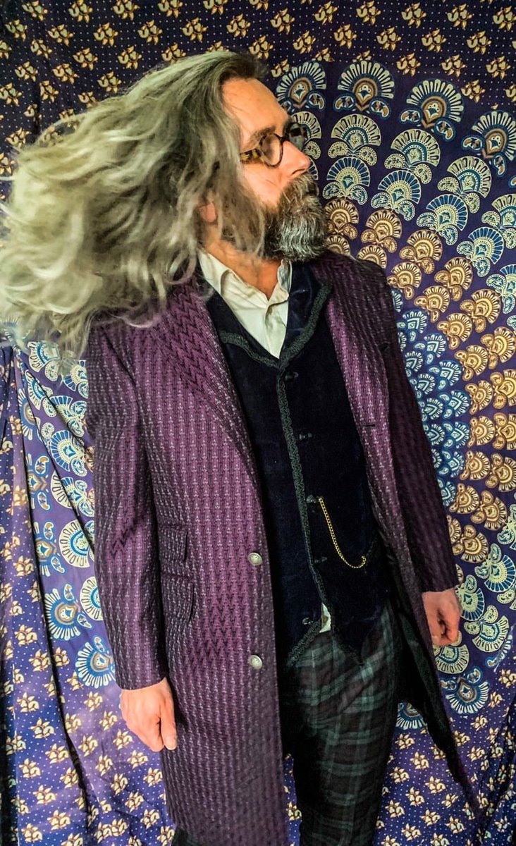 dashingtweeds's tweet photo. @DashingBlades looking fantastic in our New Plum Peak!
https://t.co/pVwOEJ1tlZ
#DashingTweeds #DoubleDashing #DashingBlades #MensStyle #DashingMen #MensFashion #TailoringForMen #MenwithStyle https://t.co/ZkrG7rcIES