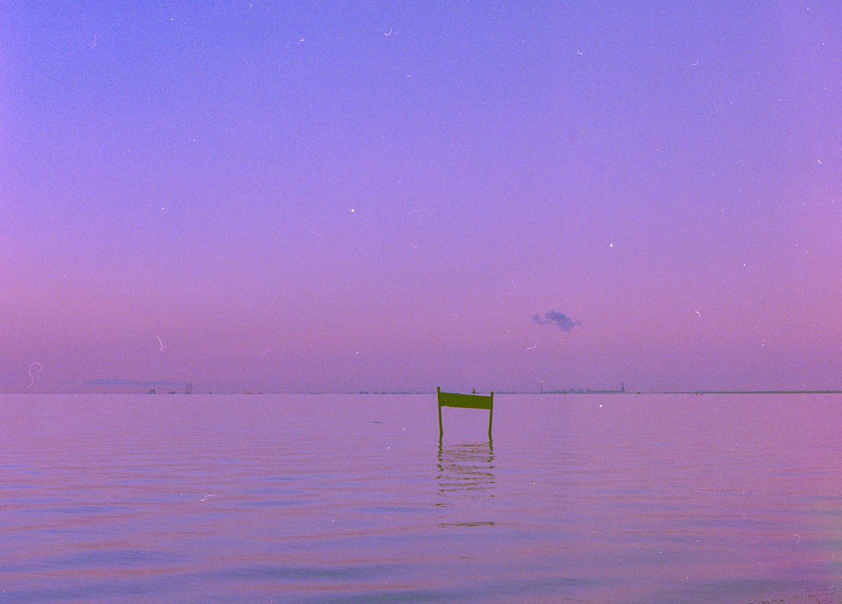 Ang_Ramm's tweet photo. It’s always “wryd” and never “let’s go watch the sunrise” https://t.co/JbXjRpmtxh