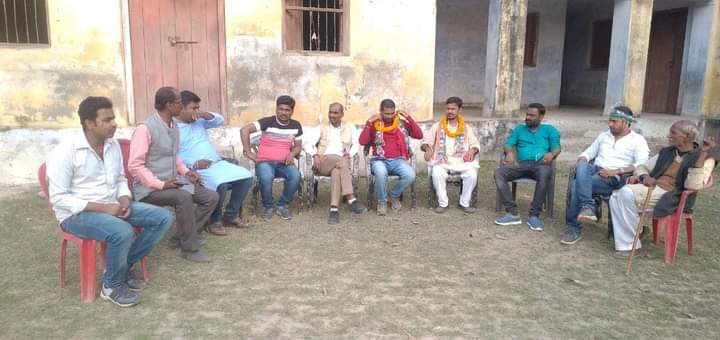 सहरसा जिला कांग्रेस कार्यालय में रालोसपा छोड़<a href="/IYC/">Indian Youth Congress</a> में शामिल हुए साथियों का स्वागत किया<a href="/RahulGandhi/">Rahul Gandhi</a> @BHAKTACHARANDAS <a href="/DrMadanMohanJha/">Dr. Madan Mohan Jha</a> <a href="/srinivasiyc/">Srinivas BV</a> <a href="/DrSamirKrSingh/">Dr. Samir Kumar Singh</a> <a href="/KBByju/">KB Byju</a> <a href="/vidyarthee/">Kaushal K. Vidyarthee</a> <a href="/kcvenugopalmp/">K C Venugopal</a> <a href="/akhileshPdsingh/">Dr Akhilesh Prasad Singh</a> <a href="/Ahmad_Shakeel/">Dr Shakeel Ahmad</a> <a href="/ShakeelkhanINC/">Dr. Shakeel Ahmad Khan</a> <a href="/chandanjnu/">Chandan Yadav</a> @Anilcong90 <a href="/GunjanINC/">Gunjan Patel</a>