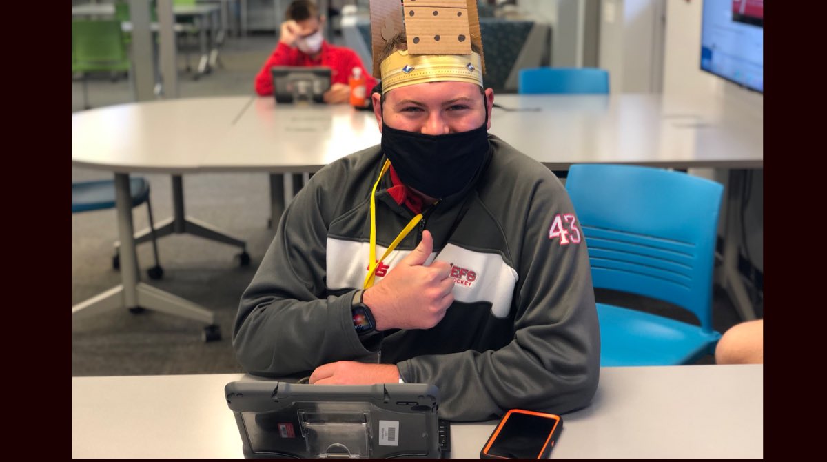 Chari Distler tweet media