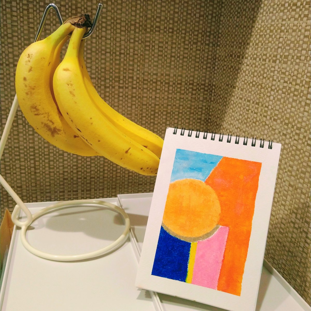 夫はもちろんのこと、描いた本人にも理解できない「芸術っぽいモノ」を生み出してしまった 