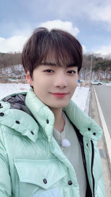 EwILEczVIAco3tE?format=jpg&name=small