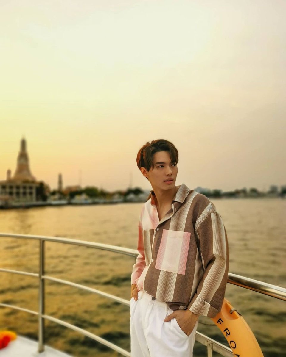 salaleyoo__'s tweet photo. 😭😭😭😭😭😭😭😭
#bbrightvc #winmetawin

🔗 https://t.co/b74Quybcja
🔗 https://t.co/NQoebI51po https://t.co/mVSgQ8IW4P