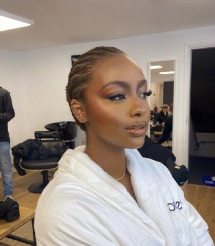 theprojectplug's tweet photo. Makeup by @Paintedbyesthr. https://t.co/1XoV6ZGkfA