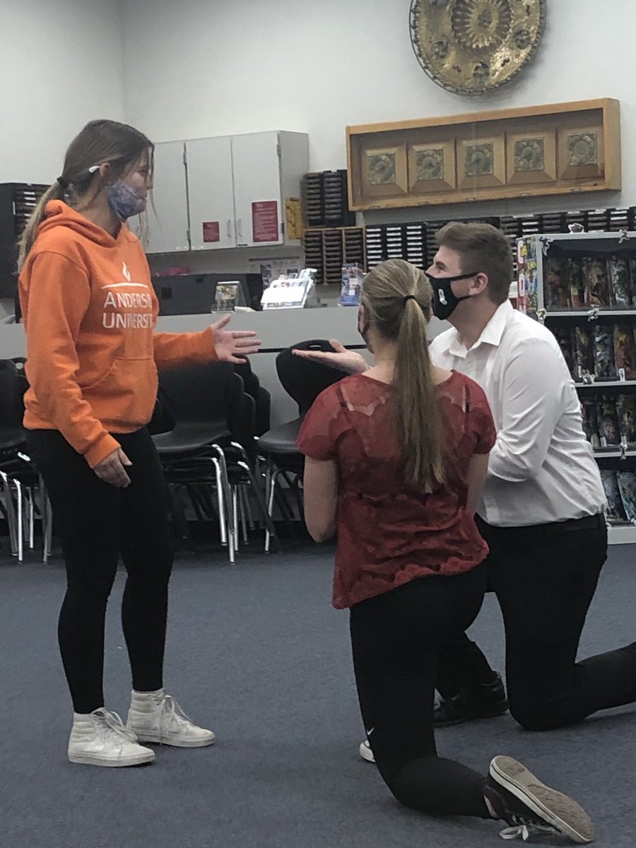 TheaterRchs's tweet photo. We’re so blessed at RCHS to have a staff of MANY talents! Our librarian, Rachel Monk happens to have experience with Improv Comedy and was excited to work with the Theatre Arts class today! We learned so much, and we’re thrilled to perform for the community this spring! https://t.co/0toXya4Unx