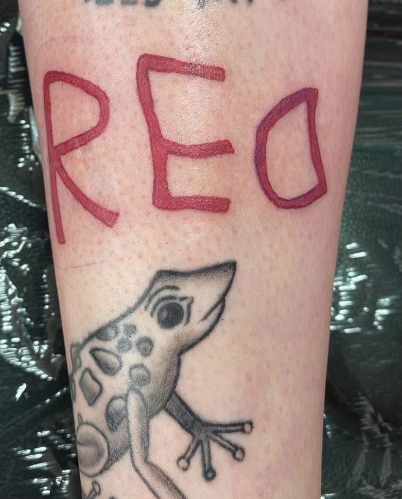 HotBunsHotLine's tweet photo. Y’all my new tattoos! I’m so in love with them! https://t.co/4Ky8SolJRe