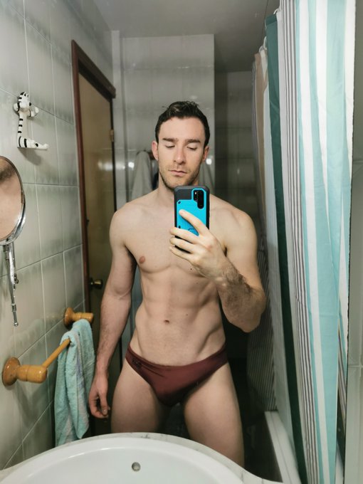 1 pic. Looking forward to good weather ... so you gobble up my #XXL on the beach. #RT if you'd like it<a href="/tag/huge"class="tags"><span>#huge</span></a><a href="/tag/rt"class="tags"><span>#rt</span></a><a href="/tag/bi"class="tags"><span>#bi</span></a><a href="/tag/bigcock"class="tags"><span>#bigcock</span></a><a href="/tag/xxl"class="tags"><span>#xxl</span></a><a href="/tag/uncut"class="tags"><span>#uncut</span></a><a href="/tag/verga"class="tags"><span>#verga</span></a><a href="/tag/pollon"class="tags"><span>#pollon</span></a>