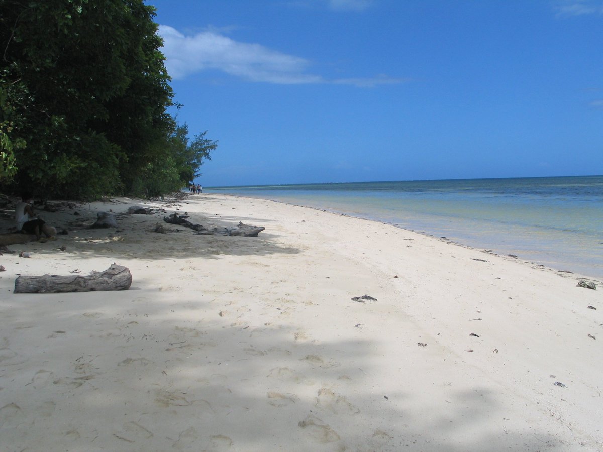 Things to do in Cagbalete Island, Mauban, Philippines with DIY Itinerary trbr.io/4IUSW9M via <a href="/2MonkeysTravel/">Kach Umandap</a>