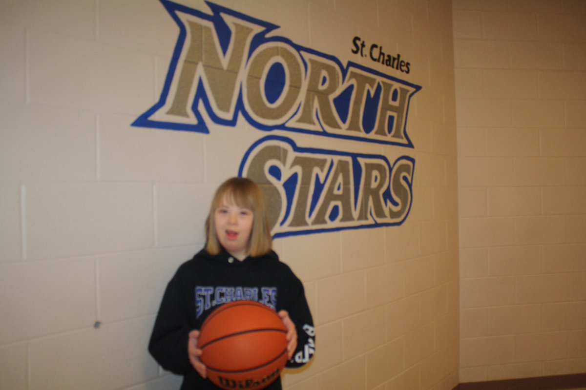 SCNBoysBB's tweet image. Tonight we honor our Seniors. Thank you Jillian Dennis for all of your help, support and encouragement over the years! We will miss you! See you tonight at 7:00!!