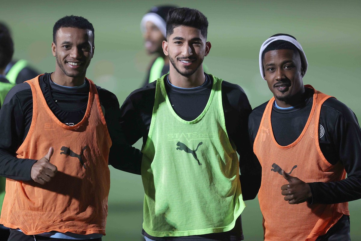 Alsadd S C Japan 公式 サンティ カソルラは休息の為にアル ワクラsc戦は欠場 アブドゥルカリーム ハサンは膝の炎症により 1週間チームから離脱 アクラム アフィフは怪我の為 6週間チームから離脱の可能性