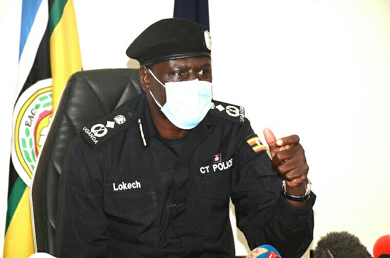 peterohwanjara's tweet photo. “There is no government that can accept such impunity and lawlessness to flourish. If somebody thinks this is a failed state to play around with, you are wasting time”Lokech 
Ugandans voted. If you wanted to dispute you would have done that in court not in demos  @HEBobiwine https://t.co/4WwcxTOpaf