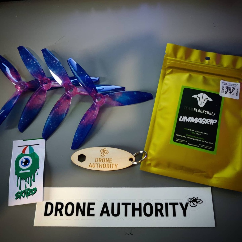 SMalphurious's tweet image. The beginning 

#fpv #fpvdrones #fpvfreestyle #fpvaddiction #fpvlife #fpvwannabe #custombuilddrone #diydrone #fpvnoob #droneauthority #ummagrip  #windancergalaxy instagr.am/p/CMPhDHYDCoo/