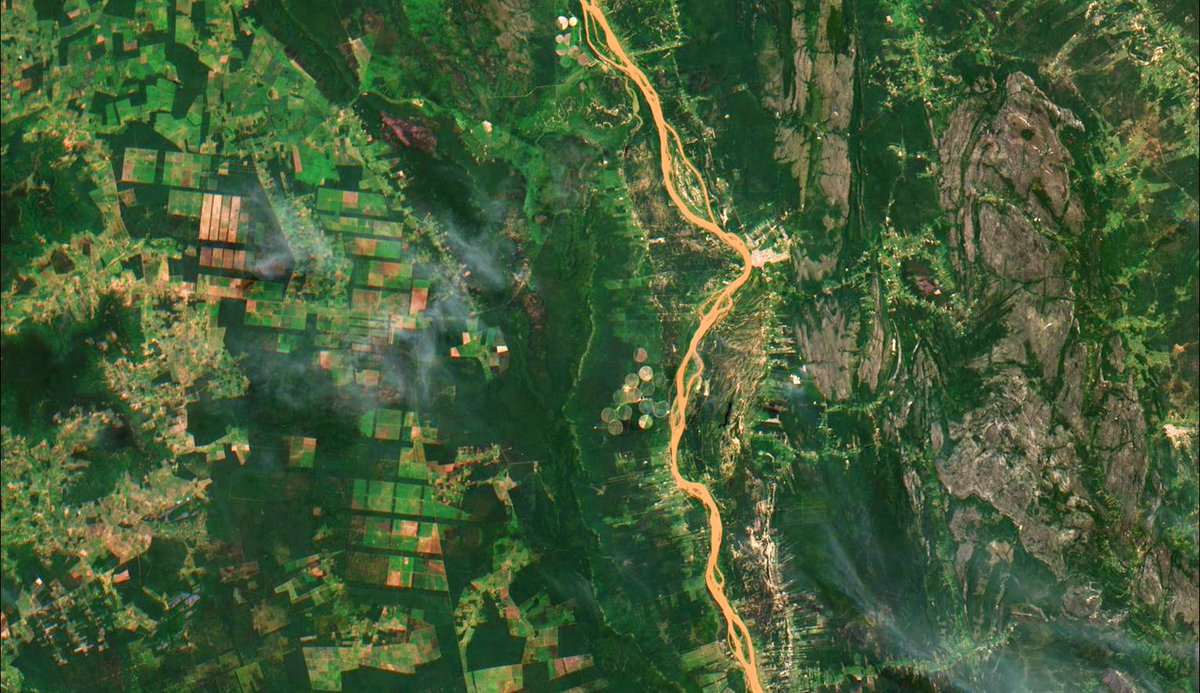 Belas primeiras imagens do satélite Amazônia-1, 100% Made in Brazil 🇧🇷 no INPE.
🛰️🌎
Rio São Francisco no Reservatório de #Sobradinho e em #Ibotirama, câmara WFI em 03/03/2021.

+ info em inpe.br/noticias/notic… 

#amazonia1 #riosaofrancisco #remotesensing #sensoriamentoremoto