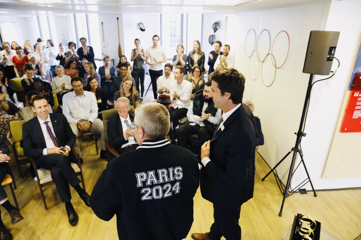Bravo à Thomas Bach pour sa réélection à la tête du CIO jusqu'en 2025 ! Ravi de te savoir à nos côtés jusqu'au bout !
Merci pour ton soutien !