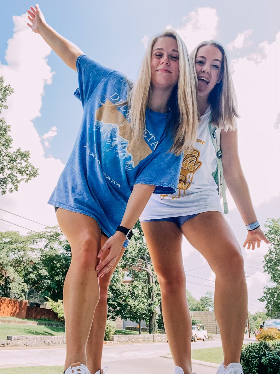 <a href="/Hinchcliffe_98/">savanna</a> and <a href="/alainascott_/">Alaina Scott</a> are our first nominees for the <a href="/WKUSigEp/">WKU SigEp</a> Big/ Little Pageant. Give these girls some love!