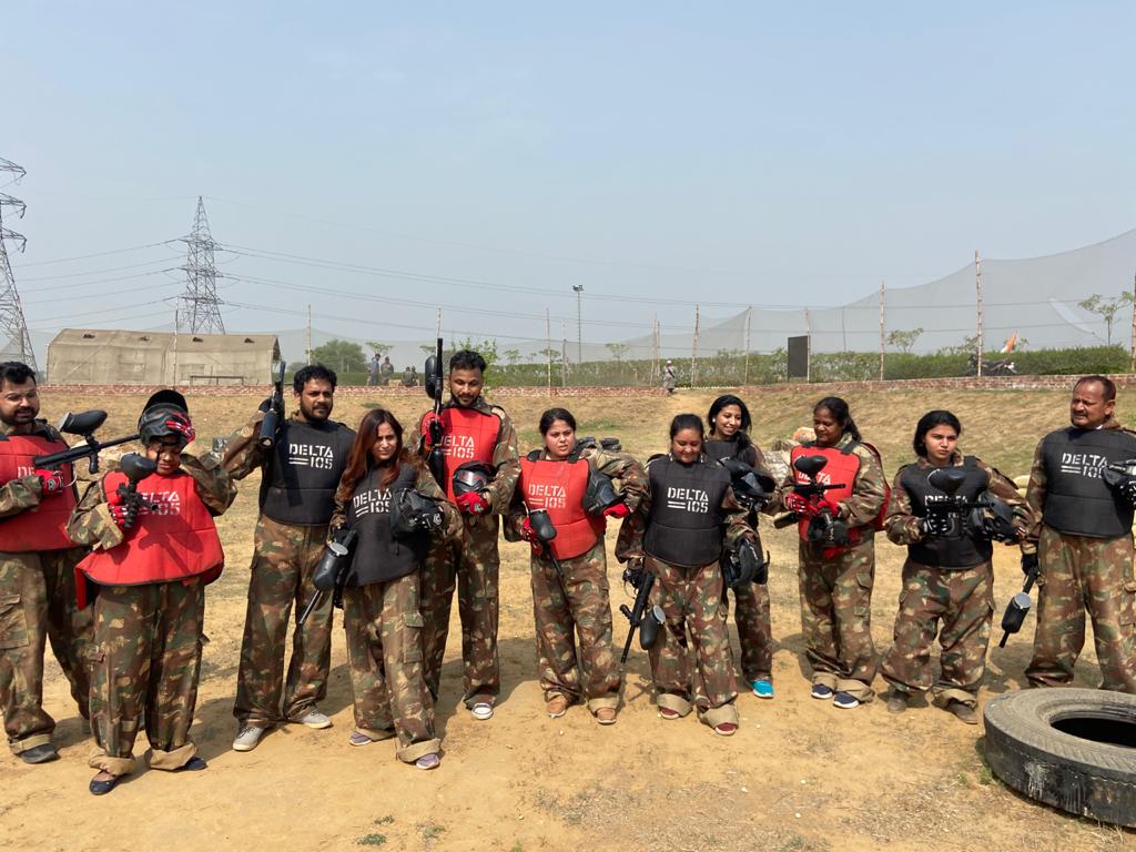 msjunebug_nivi's tweet photo. An incredible adventure with @IndiaTourismMOT on the #InternationalWomensDay to celebrate and salute the spirit of Indian women. It was a privilege to see India's first army themed park at #Delta105 Manesar with team @incredibleindia and @tourismgoi ๐
#apnadeshdekho @pspoffice https://t.co/bjhDPyx5w6