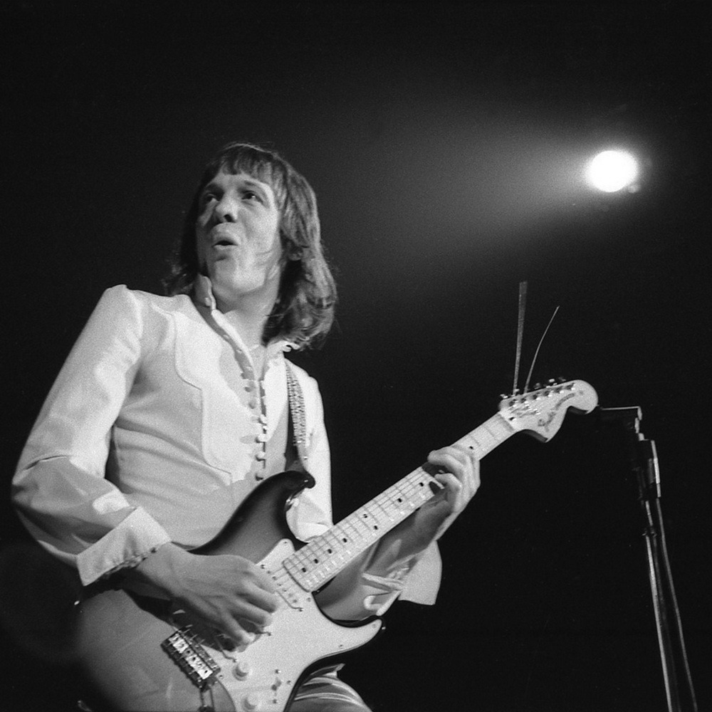 Happy Birthday Robin Trower .  -  Too Rolling Stoned .  