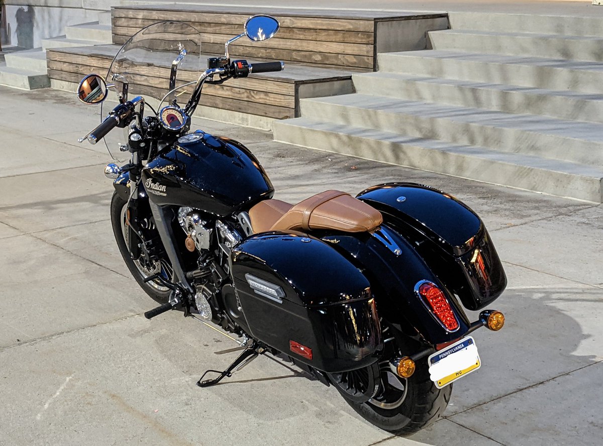 FoPSteve's tweet photo. I'm selling my 2020 Indian Scout (69cu in/1130cc, 100hp) to upgrade to a Roadmaster. 9,002 miles, lots of upgrades (exhaust, saddlebags, windscreen, bars, grips), and garage-kept. $11,995 and it's all your.

Lemme know if you or a friend would be interested 😎👍 https://t.co/VKQdi5DCOm