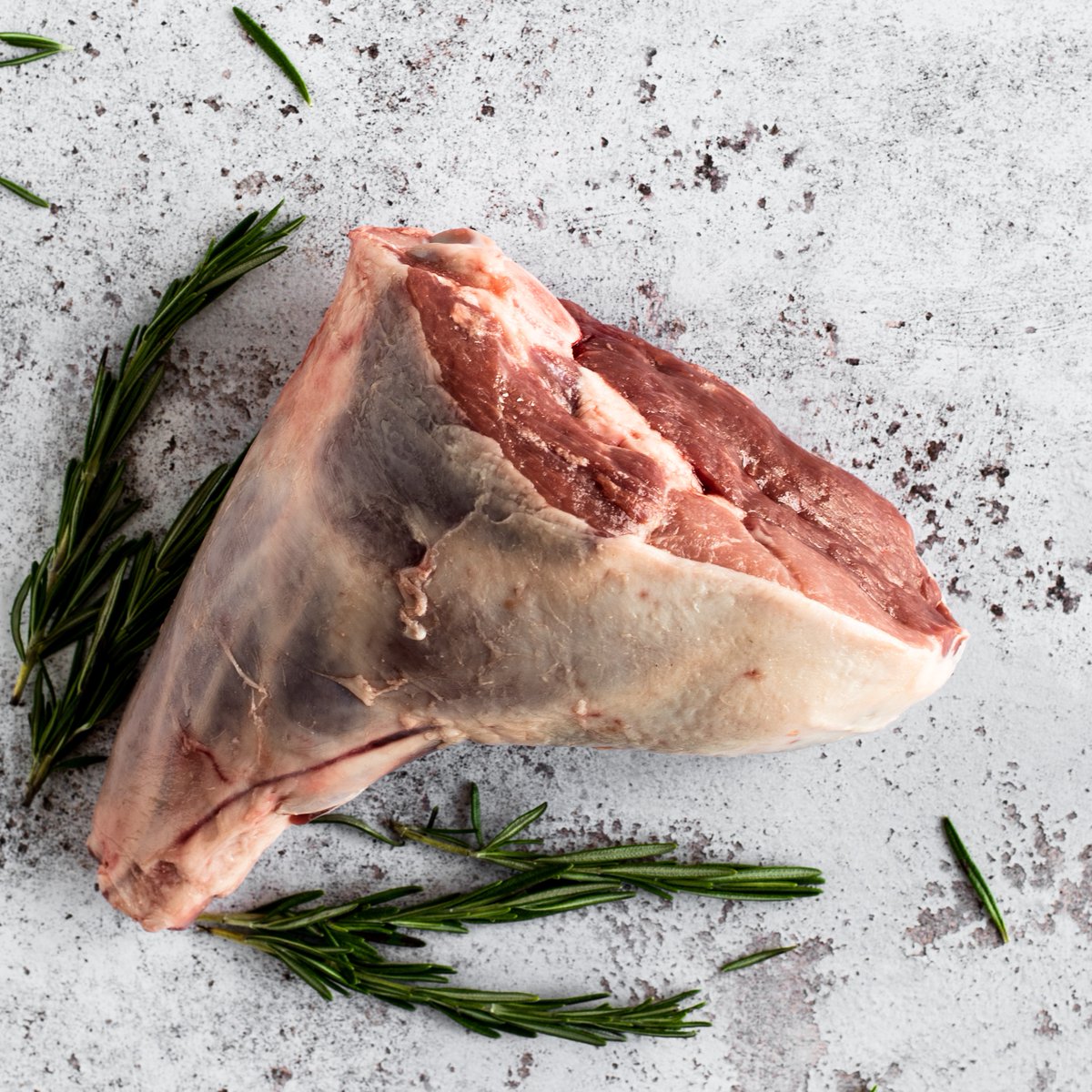 DysonFarming's tweet image. Beef and lamb meat boxes are still available for Mother's Day delivery! Enjoy tender and flavoursome award-winning meat this Mother's Day. ❤️

Our meat boxes have FREE NATIONWIDE DELIVERY direct to your door! 🚚

beeswaxdyson.com/beef-and-lamb/