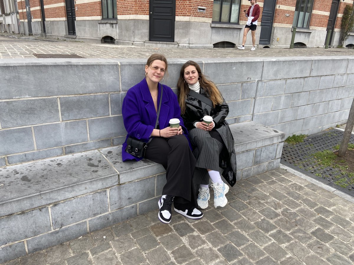 Louise Defauw uit #Tielt getuigt straks in ons nieuws over hoe ze 7 jaar lang slachtoffer was van partnergeweld. Ze roept op om het taboe te doorbreken en hulp te zoeken. Steeds meer mensen in onze provincie krijgen te maken met agressie in familieverband ⁦<a href="/FocusWTV/">Focus & WTV</a>⁩