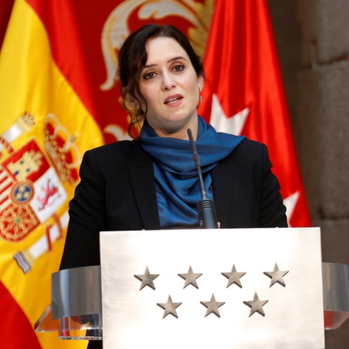 Ridynews's tweet photo. #Ayuso convoca elecciones en la Comunidad de Madrid el 4 de mayo.

#PP #Madrid #eleccionesMadrid #isabeldiazayuso

➡ https://t.co/MIgDAMISdV

Foto: EFE/Chema Moya https://t.co/va0yQQ1kT4