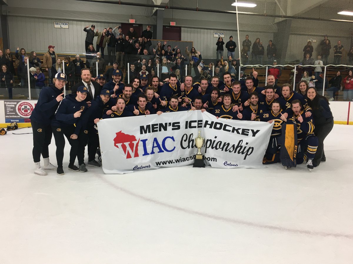 UWECHockey's tweet photo. Adding to an already extremely exciting season, the Blugolds would take back the Commissioner's Cup with FOUR UNANSWERED GOALS against UWSP just 368 days ago... #ItAintOverTillItsOver #MathGuys (4/7) https://t.co/NczddkDxks