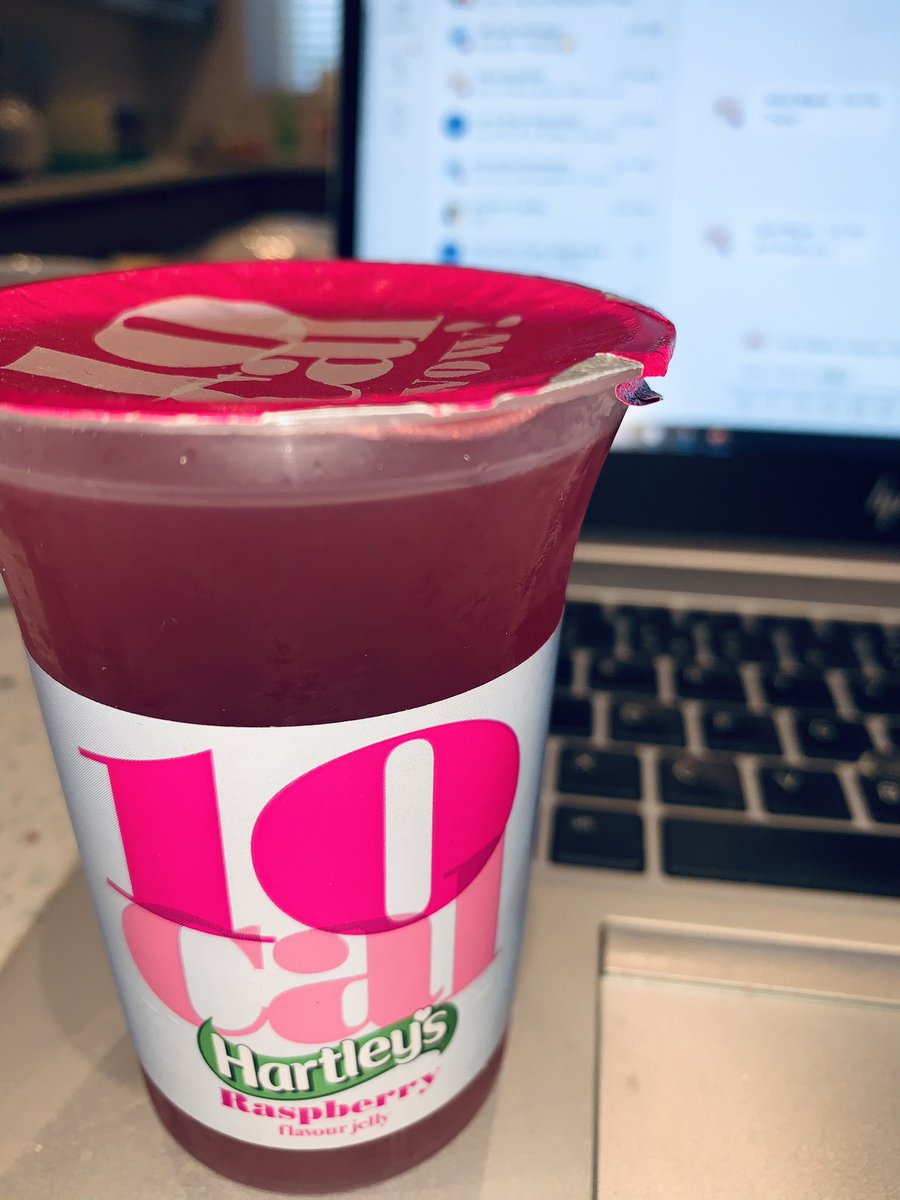 Rachel_JHolden's tweet photo. Thank you to @TheWorkPerk for delivering our hard working staff a @10caljelly treat #theworkperk #10caljelly #team10cal @NWBoroughsNHS @GaskellPip https://t.co/7wvu2qa5bt