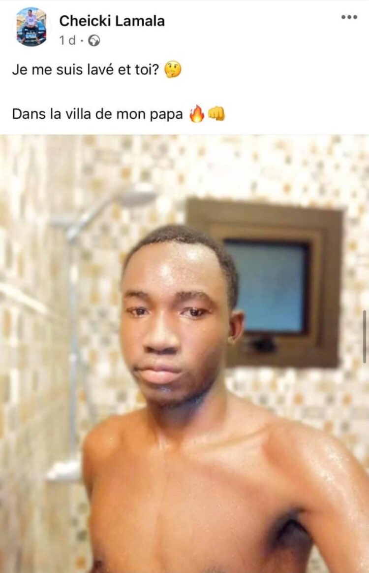 Revue d'Info tweet media