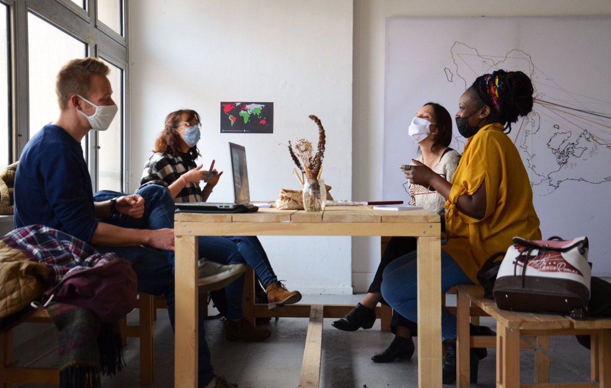 =>Quoi de mieux que d'ouvrir ses portes pour échanger sur l'#ouverture du #tierslieu PHARES ? 

Réunion à le <a href="/le6_b/">Le6b</a>  pour ce groupe de travail sur l'animation du PHARES et son ouverture au grand public, prévue pour 2021 ! ⏱