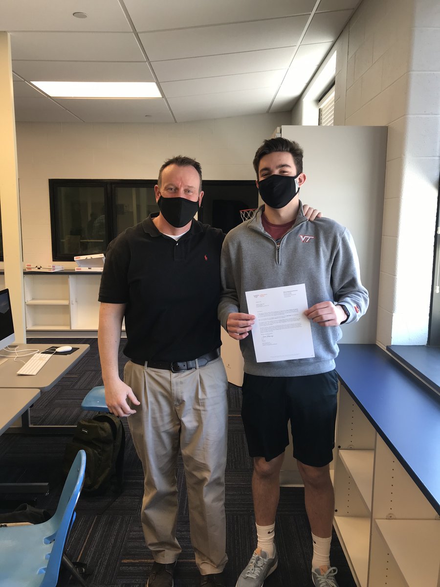 StarkVilleLearn's tweet photo. Great things happen when you stay in your "Lane"! Congrats to Jackson on his acceptance and decision to head to Blacksburg to attend Virginia Tech University.  @virginia_tech #GoHokies #GoULonghorns #DebitsEqualCredits https://t.co/MgpwU426bT