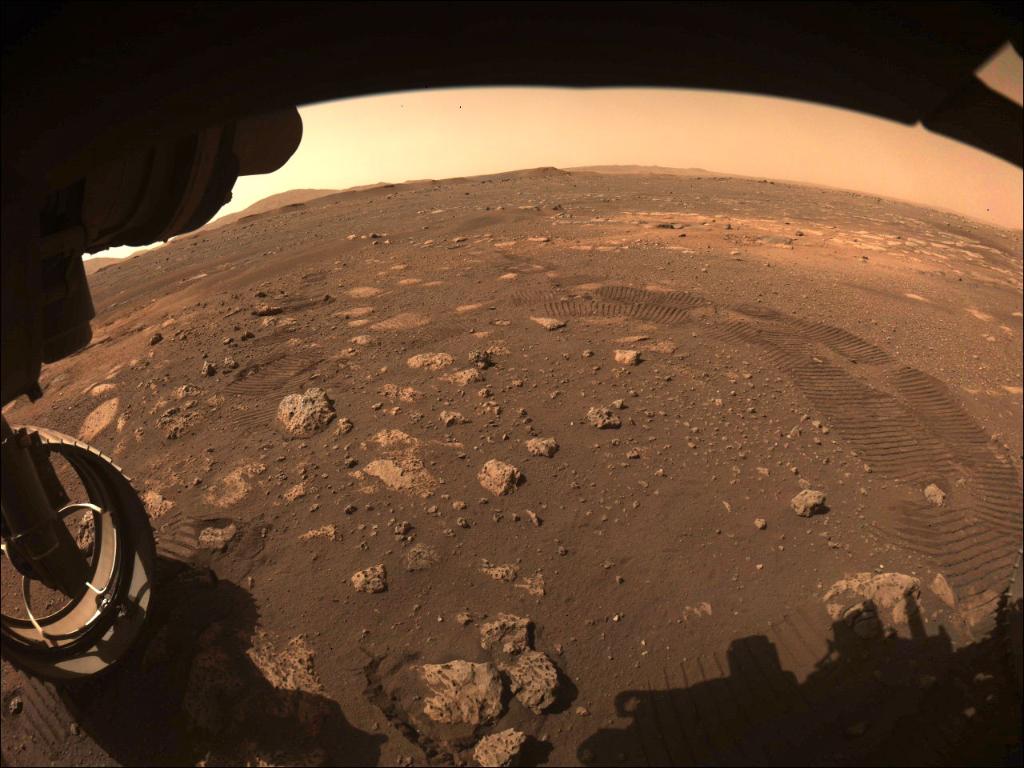 NASA_Marshall's tweet photo. Last week, @NASAPersevere took its first trip on Mars—here's what's next for @NASA's newest rover >> https://t.co/ZBNIOkcF12 https://t.co/tMAAivcB7H
