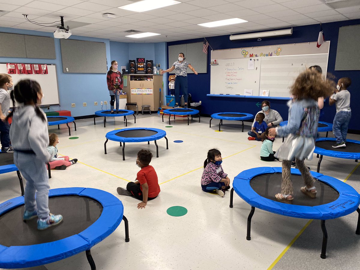 Students get so excited when they see trampolines! They have no idea how much their little bodies and brains are working during trampoline lessons. <a href="/LJJacksonECC/">Lillie J Jackson ECC</a>  #LISDpk