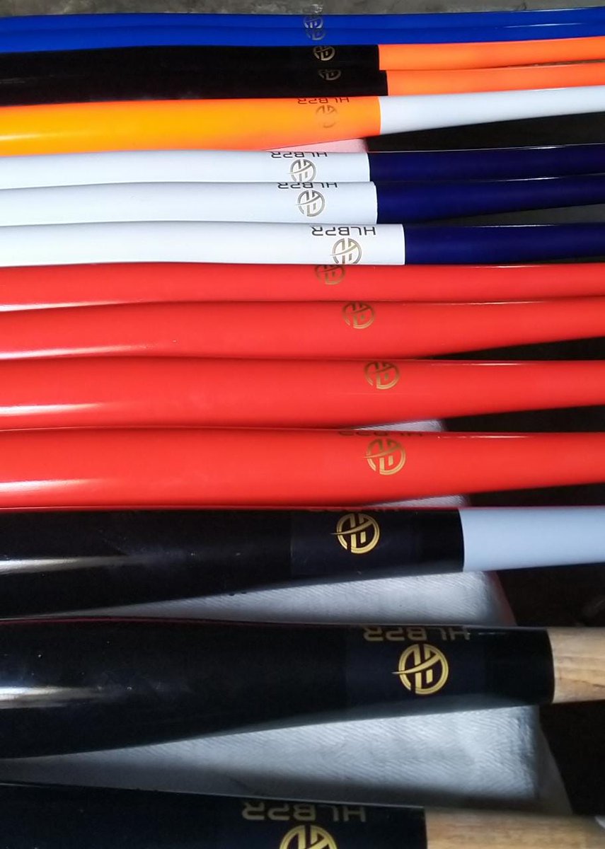 HLBPR1's tweet photo. Here we show the new maple bats color. This experience is on other level. Best balance and amazing colors.  
Los mejores bates, mejores colores y el balance perfecto lo tienem nuestros bates. https://t.co/Putha6qZr4
