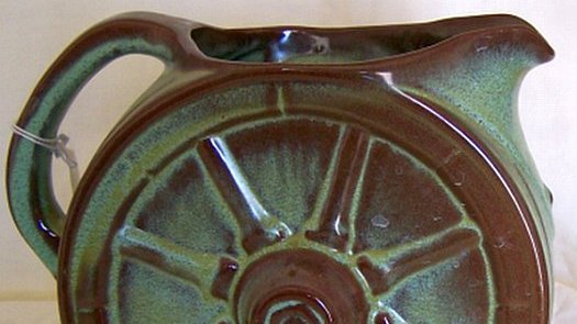 bob_brooke's tweet image. Founded during the #GreatDepression by #JohnFrank, the #FrankomaPottery made #dinnerware, #figurines, #trivets, and #vases. Learn more. facebook.com/antiquesandmor…