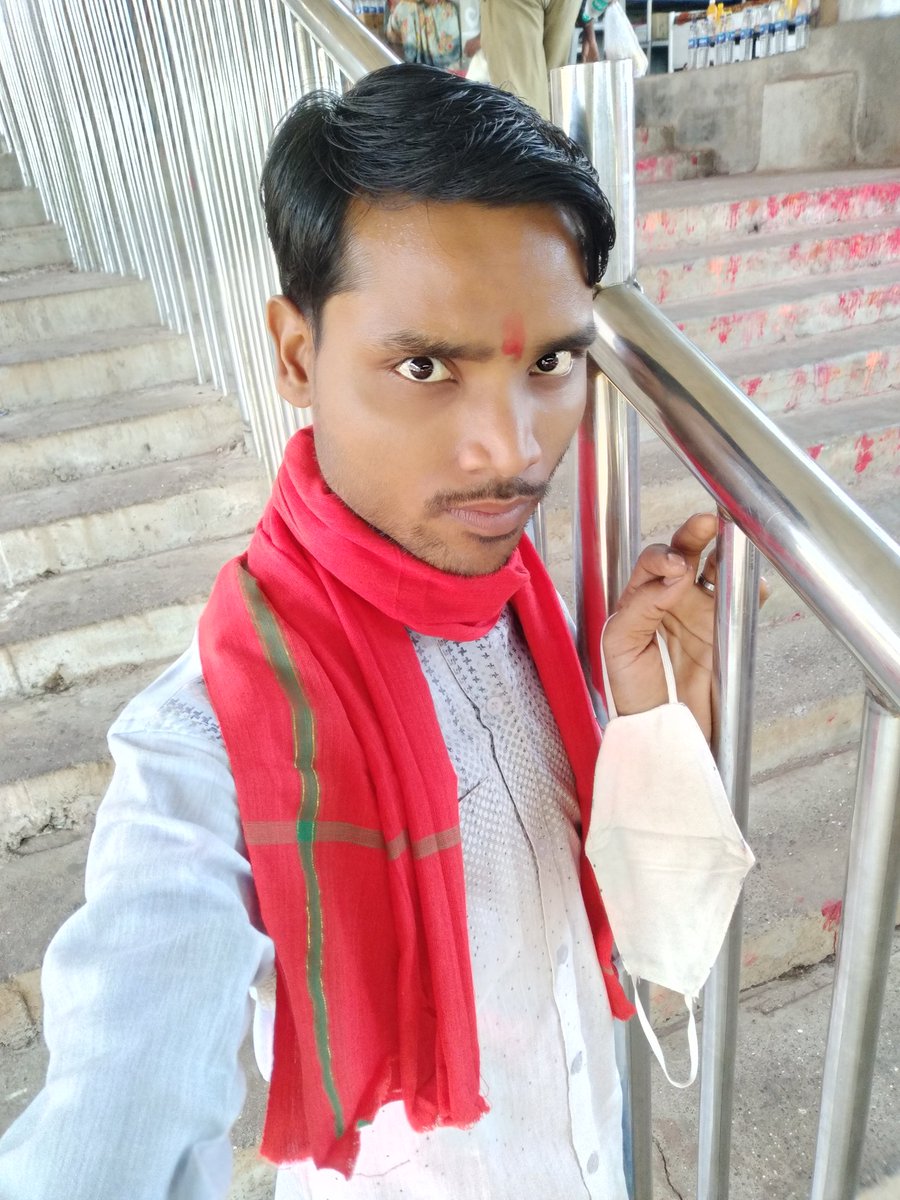 Ravikumarkevat2's tweet photo. #_Hamri PHOTO � #_Aur स्टेटस #_PETROL Ki तरह है.
#_जरा सी #_चिंगारी Aur पूरे #_FACEBOOK पे #_आग � Laga दी."" 

 #जय_निषाद_राज https://t.co/rCBqIW9k9P