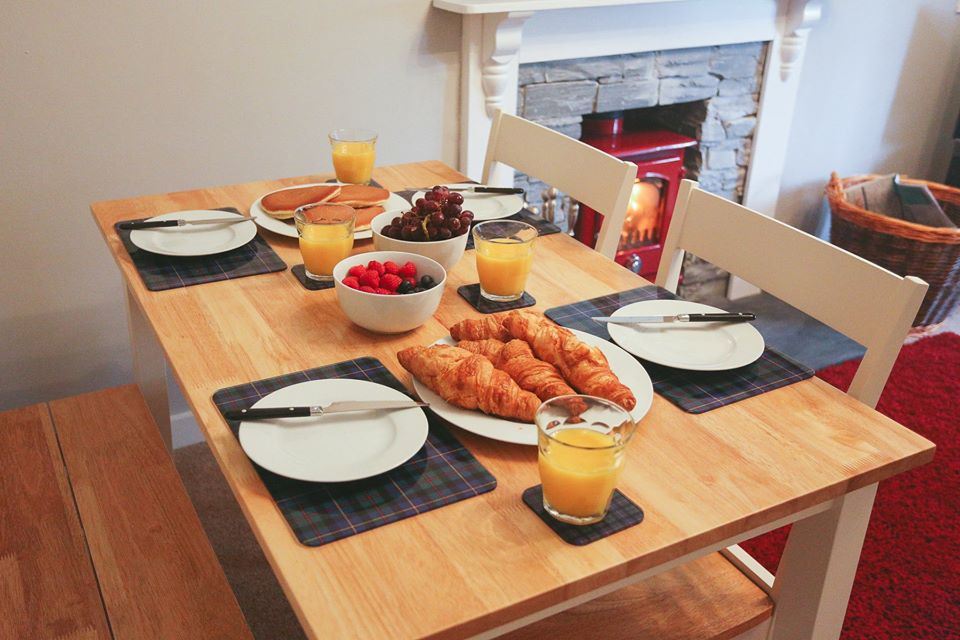 SchivasEstates's tweet photo. Schivas Estates has two fantastic self-catering holiday accommodation properties.  South Lodge which sleeps 4 and Newton House which sleeps 14, stay at either and get access to our poolhouse. 
@VisitScotland @visitabdn 
#staycation #staycationscotland #abdnwillwait https://t.co/OKok5UMYAd