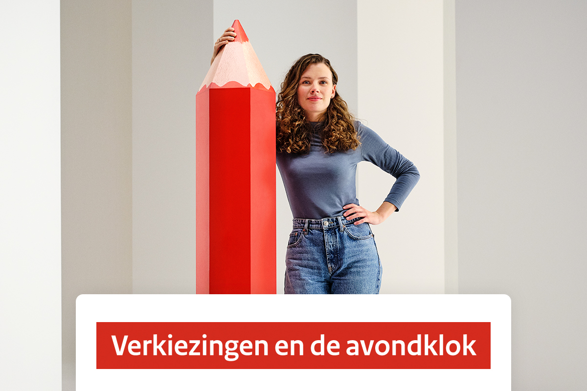 aaenhunze's tweet photo. Tijdens de Tweede Kamerverkiezing is de avondklok nog steeds van kracht. Ben je na 21.00 uur onderweg naar huis vanaf een stemlokaal? Of wil je kijken bij het tellen van de stemmen? Dat kan. Je hebt hiervoor geen verklaring nodig. Meer informatie: https://t.co/FDe36sUqKU #TK2021 https://t.co/5266zyWSzd