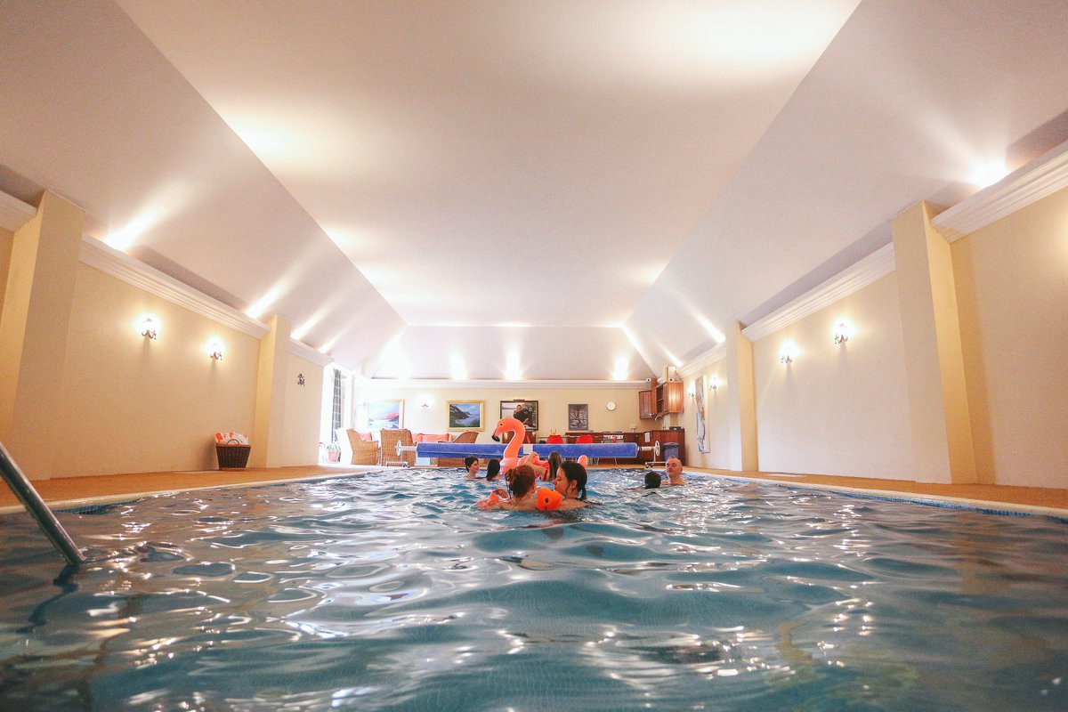 SchivasEstates's tweet photo. Schivas Estates has two fantastic self-catering holiday accommodation properties.  South Lodge which sleeps 4 and Newton House which sleeps 14, stay at either and get access to our poolhouse. 
@VisitScotland @visitabdn 
#staycation #staycationscotland #abdnwillwait https://t.co/OKok5UMYAd
