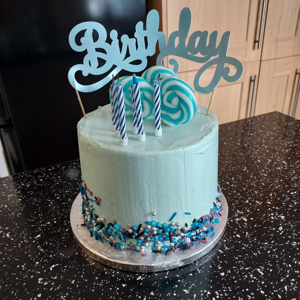 Cake for hubsters birthday.  Chocolate orange fudge sponge. Meringue buttercream frosting.