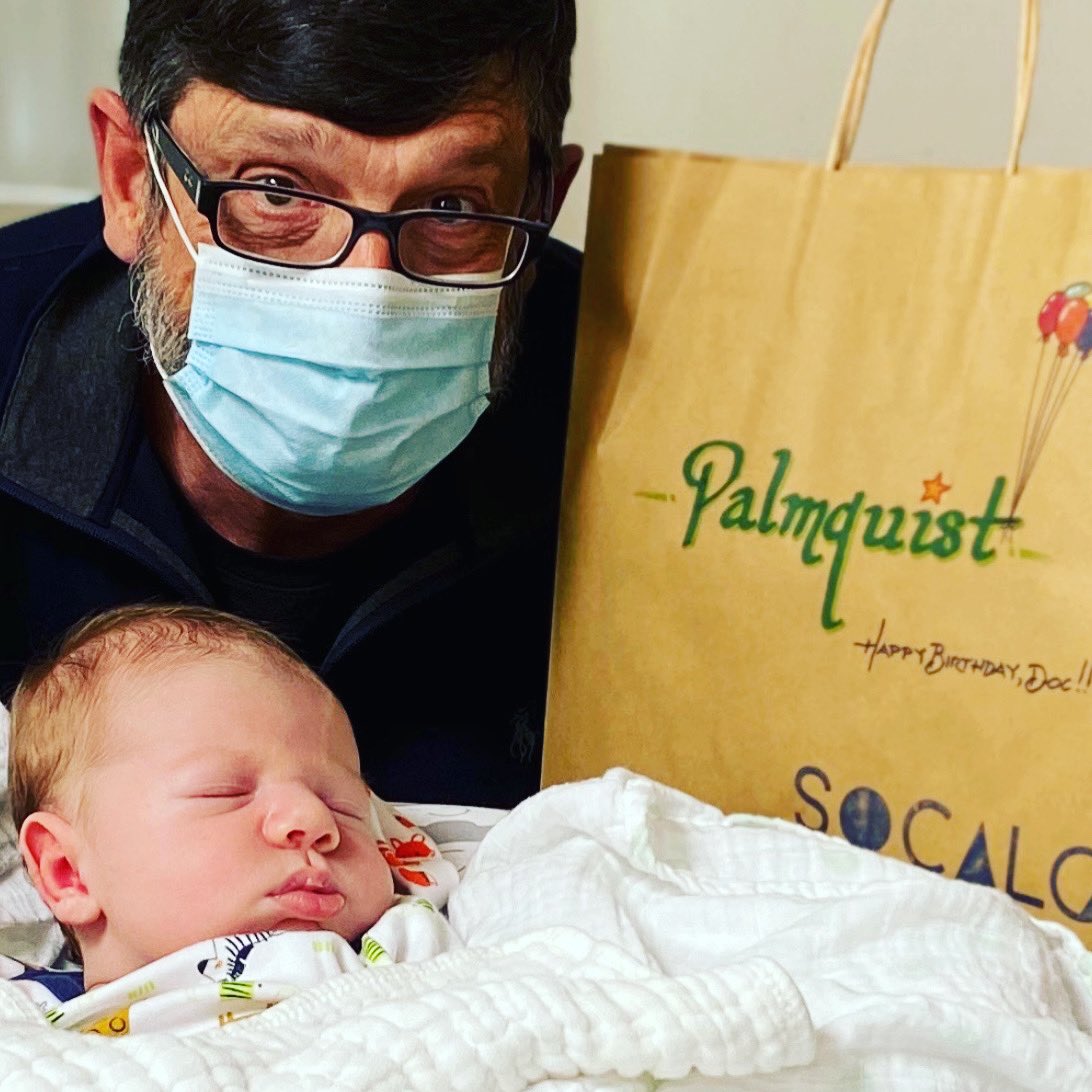 DrPalmquist's tweet photo. #birthday
#baby 1st sanctioned pic
#SoCalo #Celebration
#gratitude #thanks #susanfeniger β₯οΈβ₯οΈβ₯οΈπ₯πΎ
#thingsforpoetry https://t.co/NjQpB0Ql2D