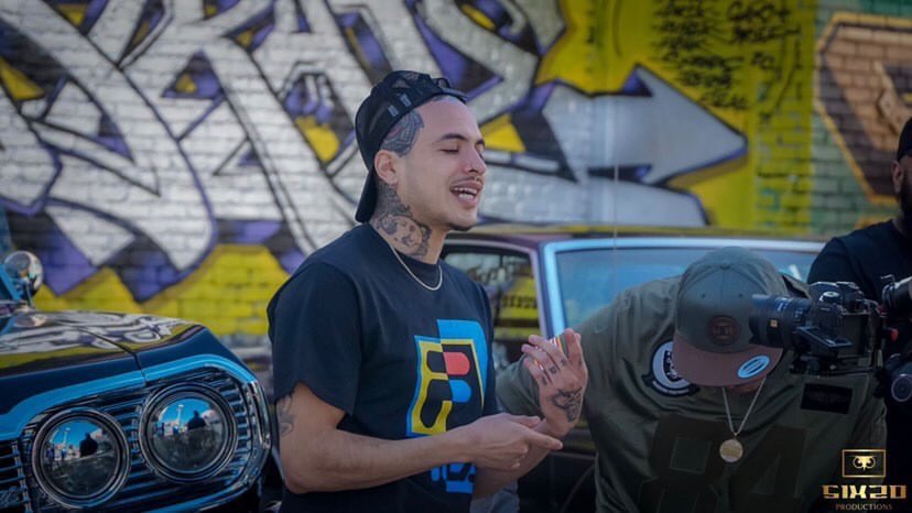“Y’all tlk over, when i press play, 
Now yall want a verse, now yall gotta pay” 🤑
when dey tlk over yo music den only complement the beat when it’s done. bona fide hater. watch the signs 🥴

<a href="/elgrande4262/">Stickgang_legs42</a>
LA CYPHER COMING SOON 💨
Ribirth Ent.
#rap #hiphop #music #mexicanrapper