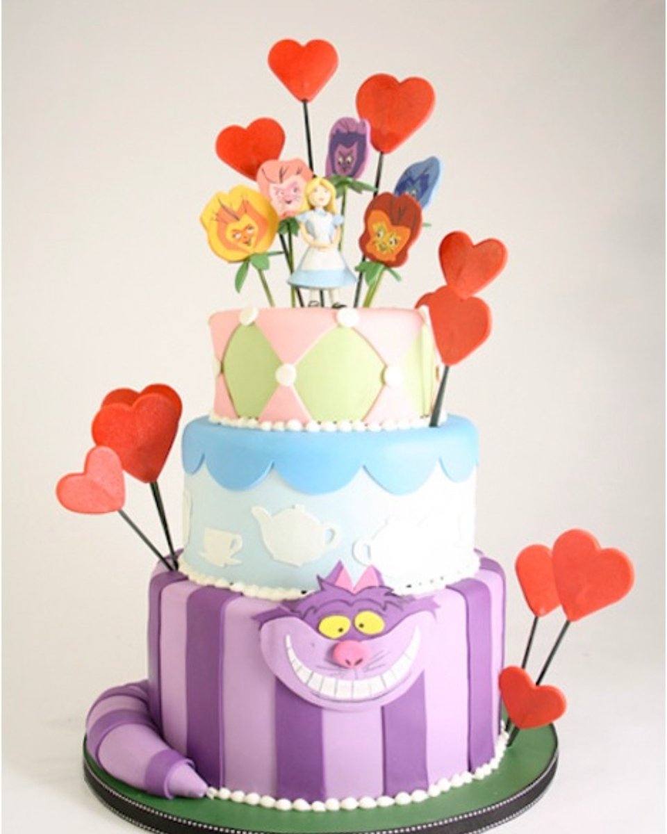 Charm_CityCakes's tweet photo. "If I had a world of my own, everything would be nonsense. Nothing would be what it is, because everything would be what it isn't." #LewisCarrol #Alice #AlmostAlice #Muchness https://t.co/RWI7dgOQPq