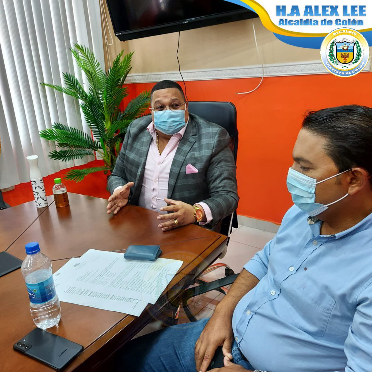 HA_AlexLee's tweet photo. #DistritoSaludable
Proponemos solucionar el problema de la basura, en el distrito de Colón, valiéndonos de la tecnología.
Sostuvimos reunión inicial con ejecutivos de Cable & Wireless, @AguaseoColon y los directores de Policía Municipal y Ornato y Aseo. https://t.co/va9paMSUkf