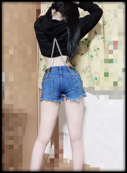 腹出しファッションのtwitterイラスト検索結果