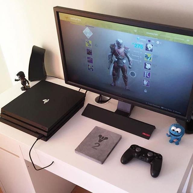 EstiberLedesma's tweet photo. #SetupAmpeter
Hola ampeter este es mi set Up 
Y quisiera comprarme una silla gamer porque de tanto jugar en una silla normal, tengo la espalda destrozada 🤕🙏 https://t.co/BKqyj4efL1